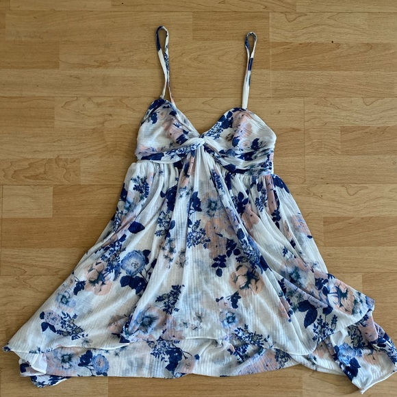 Free People white floral tunic top - Picture 1 of 8